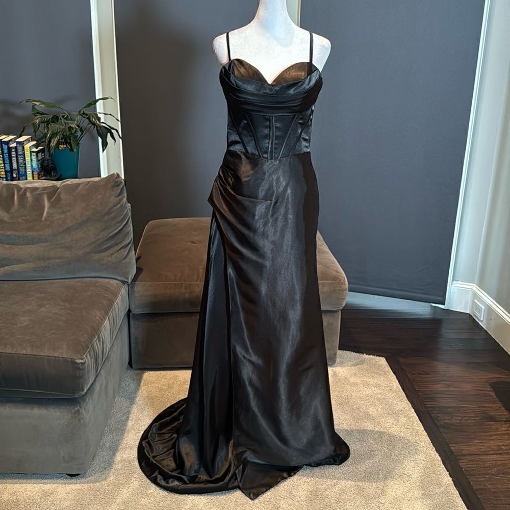 Women’s Black Full Length Prom Party Dress Criss Cross Straps & Leg Slit Size 8